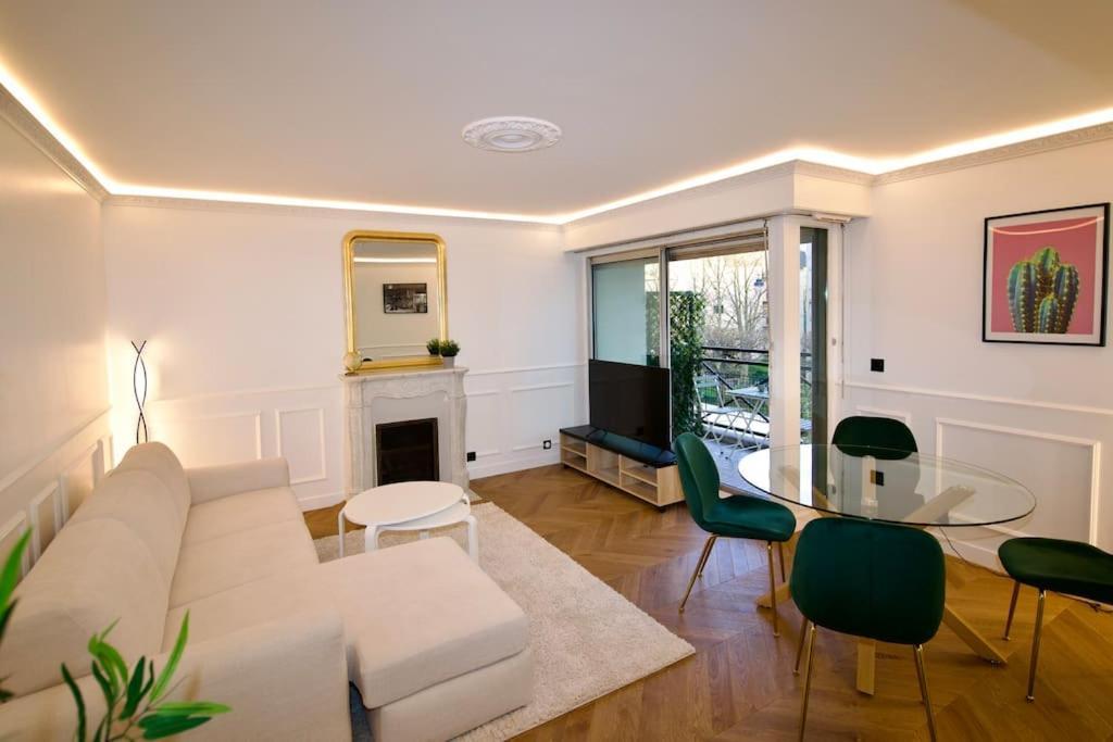 Parisian Style Apartment Maisons-Alfort Luaran gambar