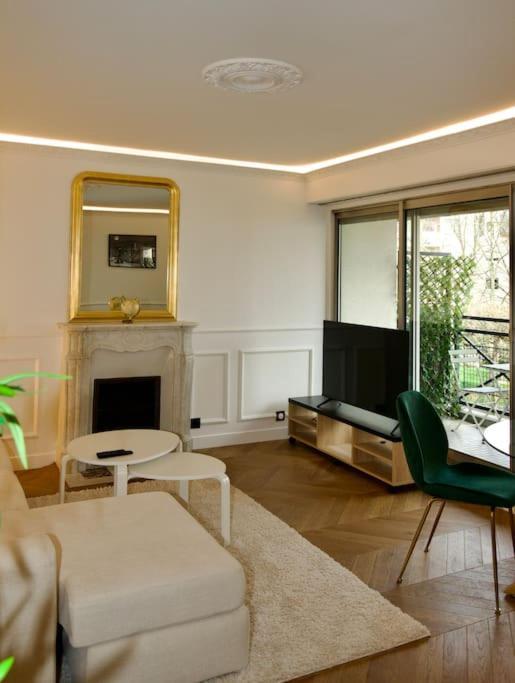 Parisian Style Apartment Maisons-Alfort Luaran gambar